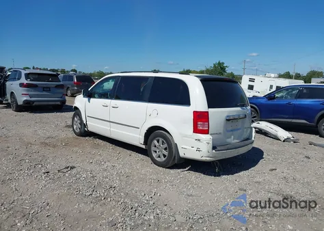 2009 Chrysler Town & Country Touring from USA, damaged, VIN 2A8HR54119R643283